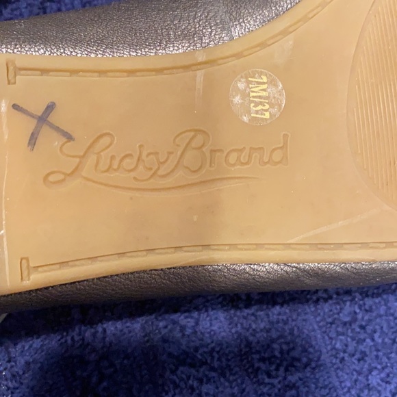Lucky Brand Flats - Picture 9 of 10